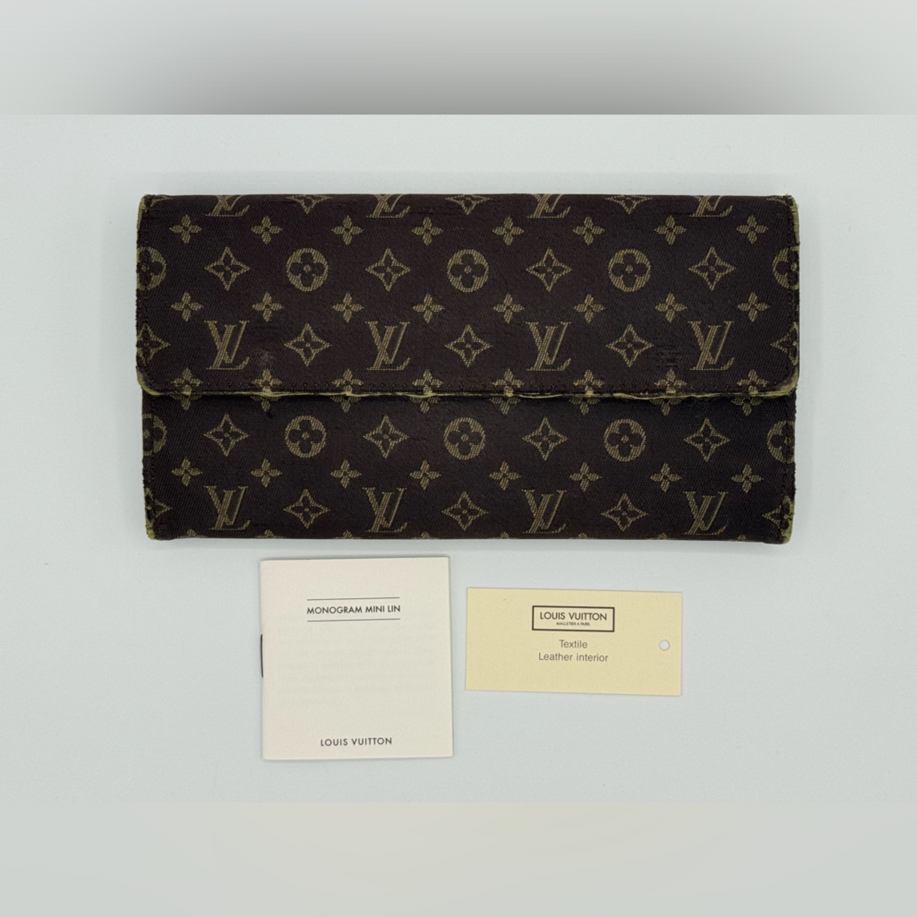 Louis Vuitton Monogram Mini Lin Wallet Euc